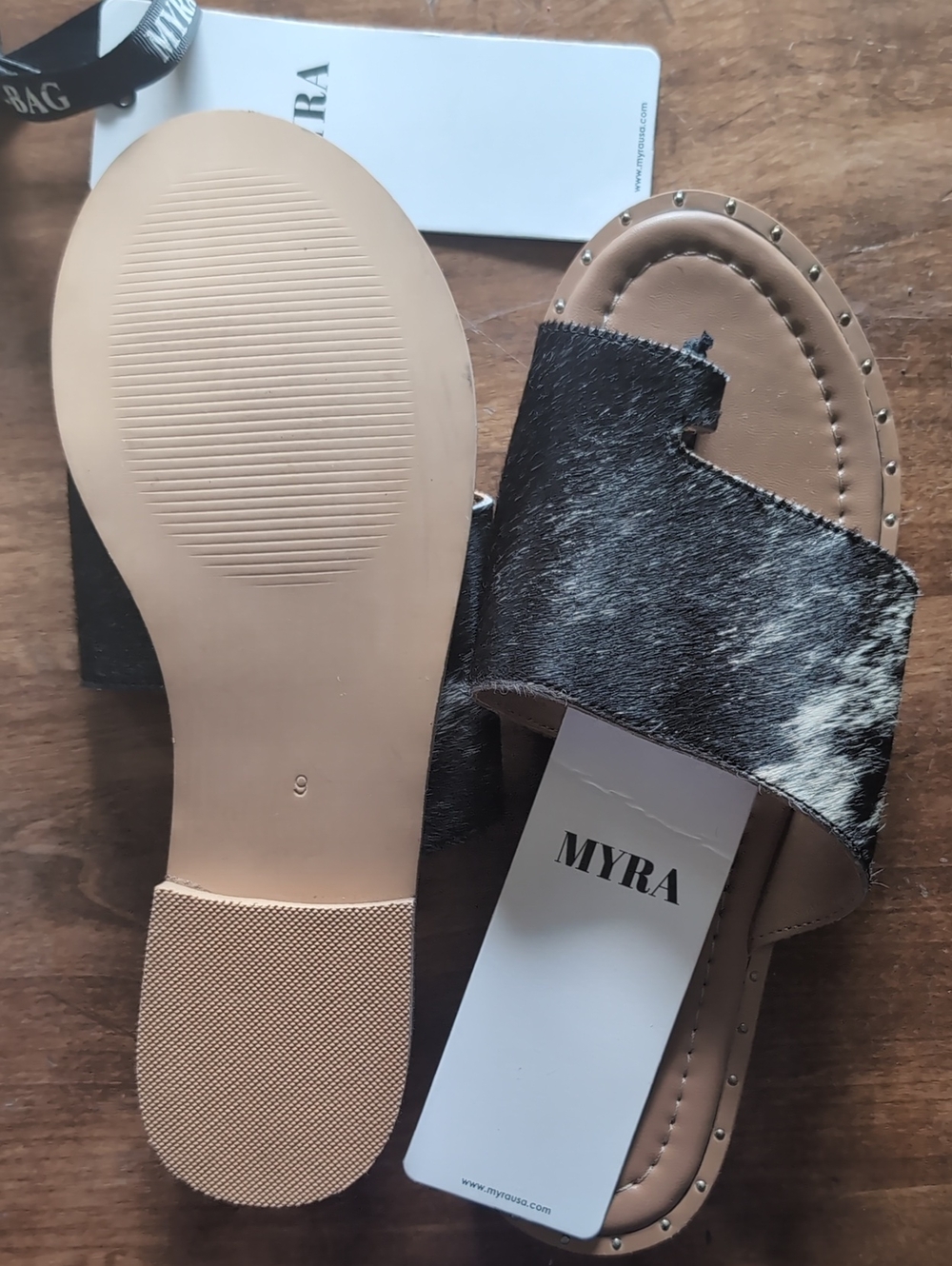 NWT Myra Cowhide Sandals Women's - Picture 2 of 4